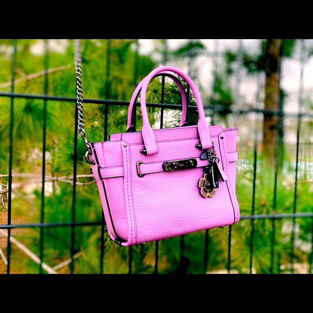 Coach Swagger 21 With Willow Floral Detail 57332